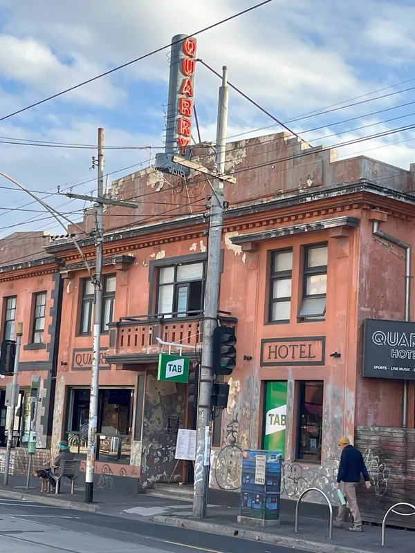 Quarry Hotel where Brian Kane was killed — Great Bookie Robbery, Melbourne 1976 crime gangs